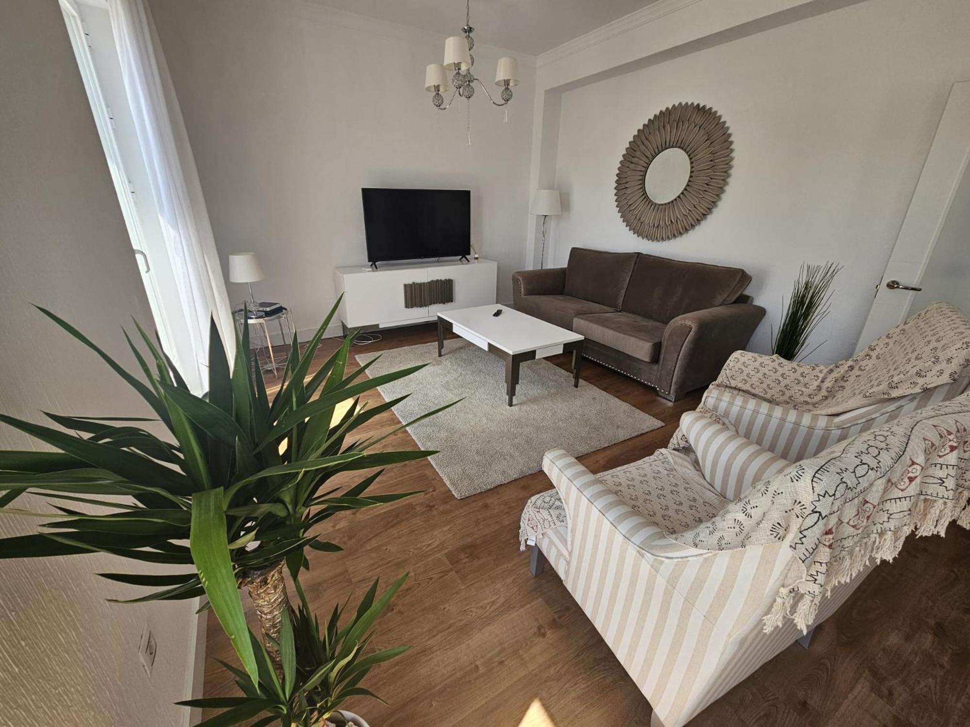 Apartamento Precioso Atico De Lujo En Calle Ancha *
